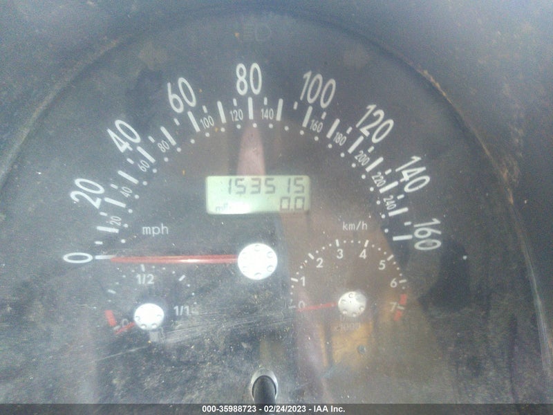 Volkswagen New Beetle 2001г.