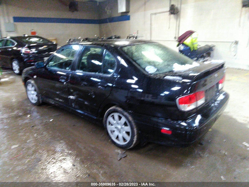 Infiniti G20 2002г.