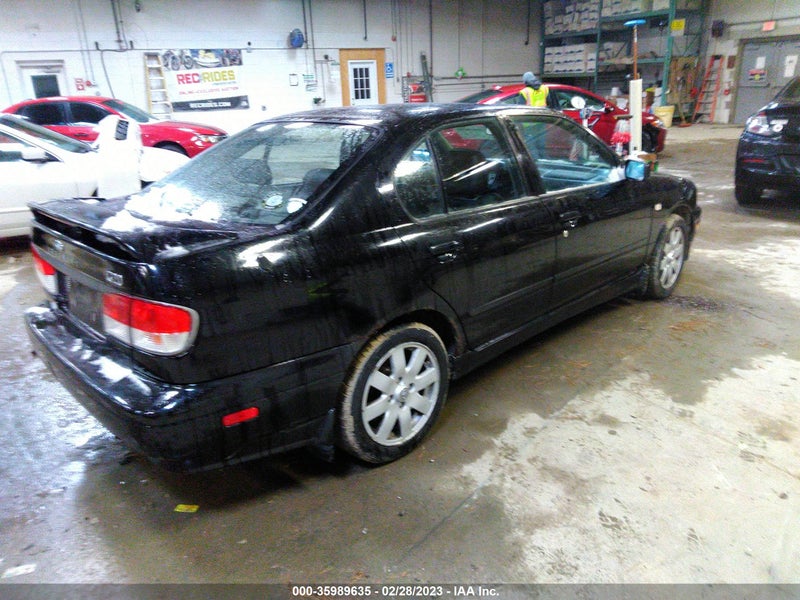 Infiniti G20 2002г.