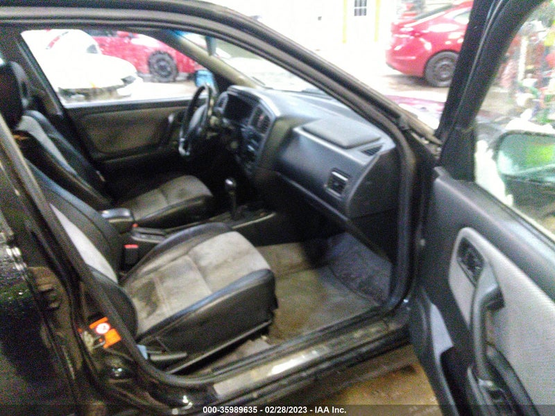 Infiniti G20 2002г.