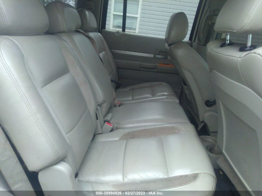 Chrysler Aspen 2008г.