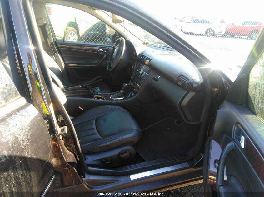 Mercedes-Benz C-Class 2005г.