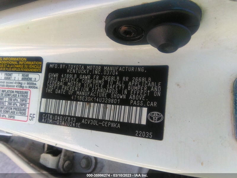 Toyota Camry 2004г.