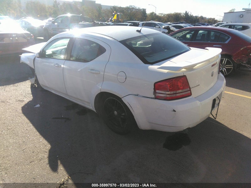 Dodge Avenger 2010г.