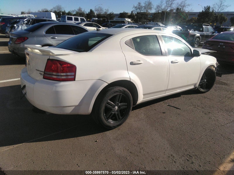 Dodge Avenger 2010г.