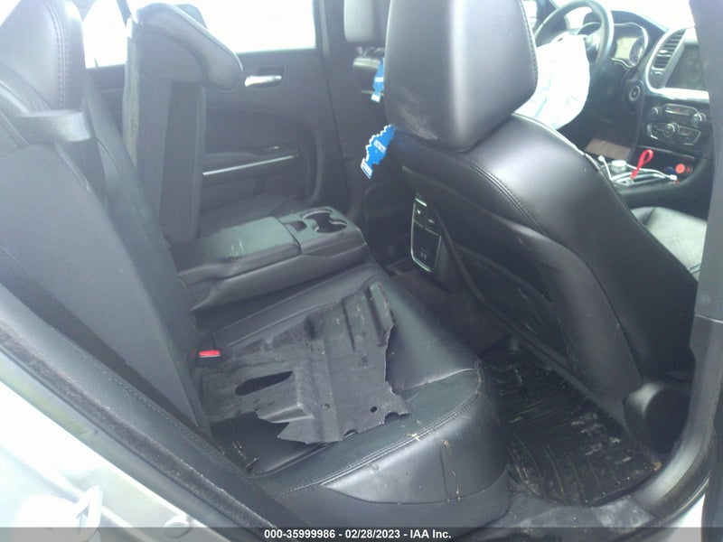 Chrysler 300 2016г.