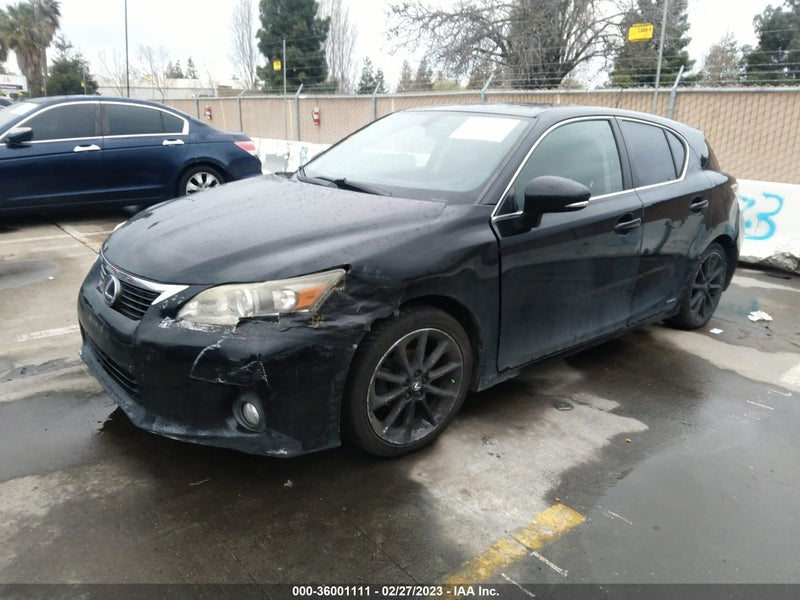 Lexus CT 200h 2013г.