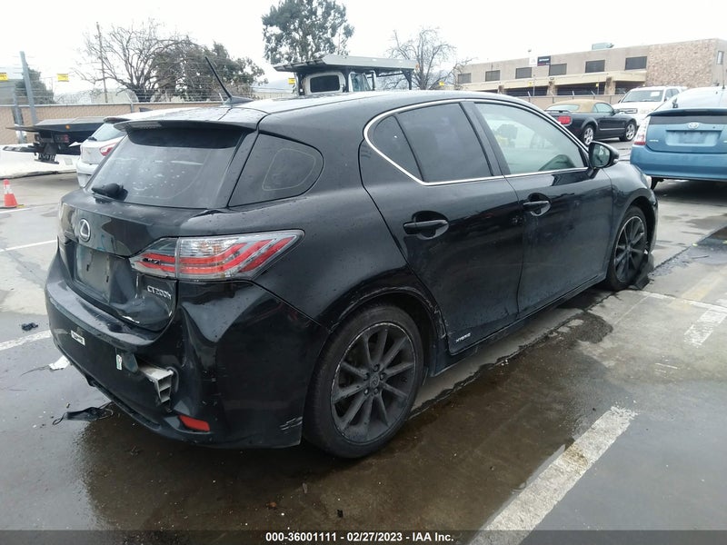 Lexus CT 200h 2013г.