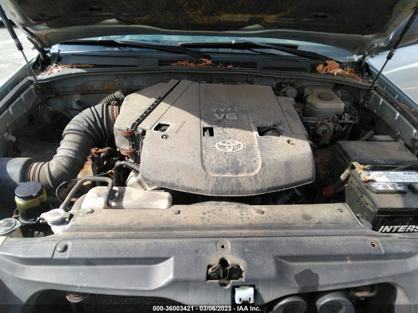 Toyota 4Runner 2003г.