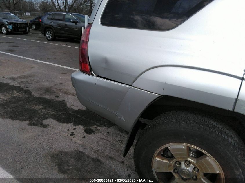 Toyota 4Runner 2003г.