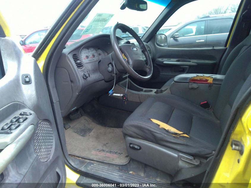 Ford Explorer Sport Trac 2002г.