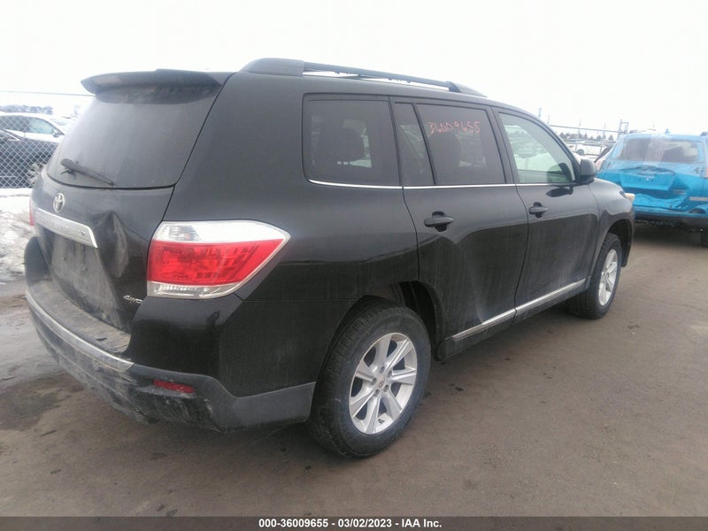 Toyota Highlander 2012г.