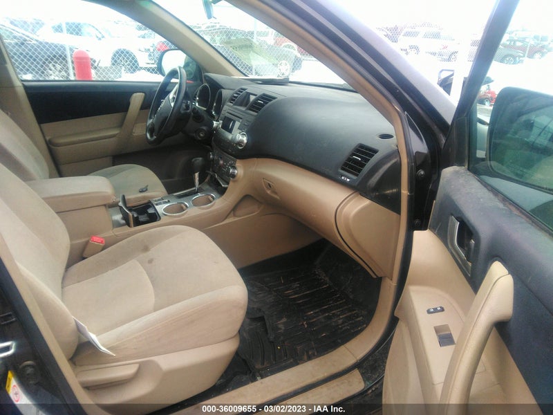 Toyota Highlander 2012г.