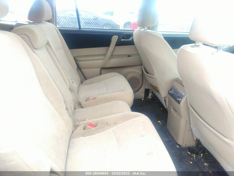 Toyota Highlander 2012г.