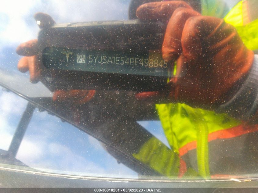 Tesla Model S 2023г.