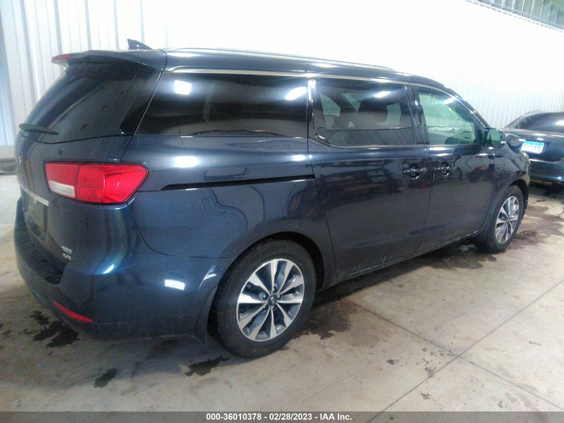 Kia Sedona 2015г.