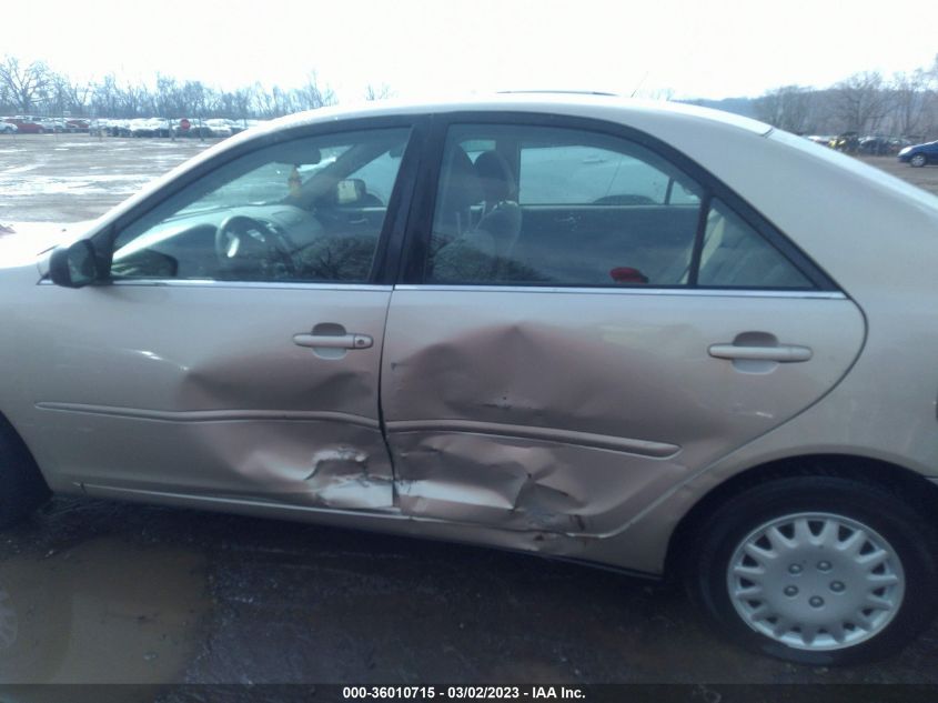 Toyota Camry 2006г.