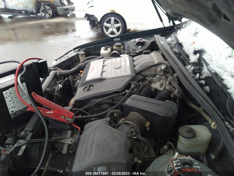 Toyota Avalon 2000г.