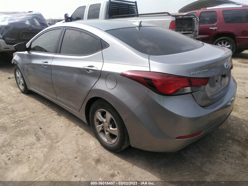 Hyundai Elantra 2015г.