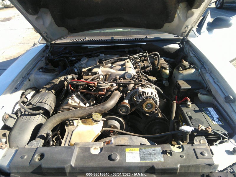 Ford Mustang 2002г.