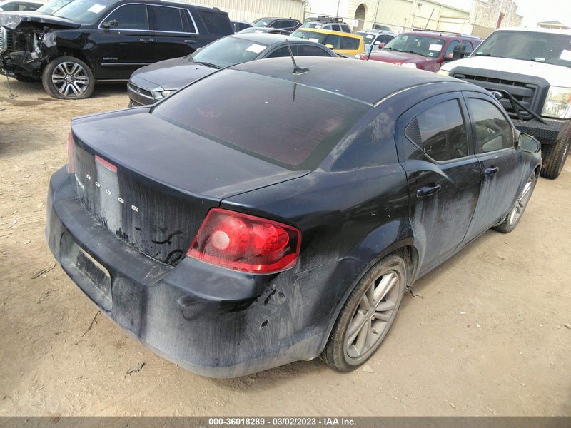 Dodge Avenger 2014г.