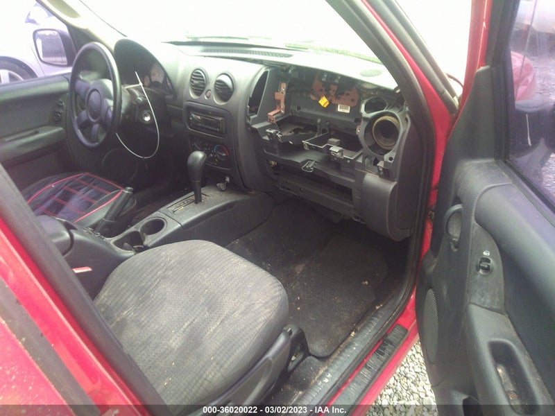 Jeep Liberty 2003г.