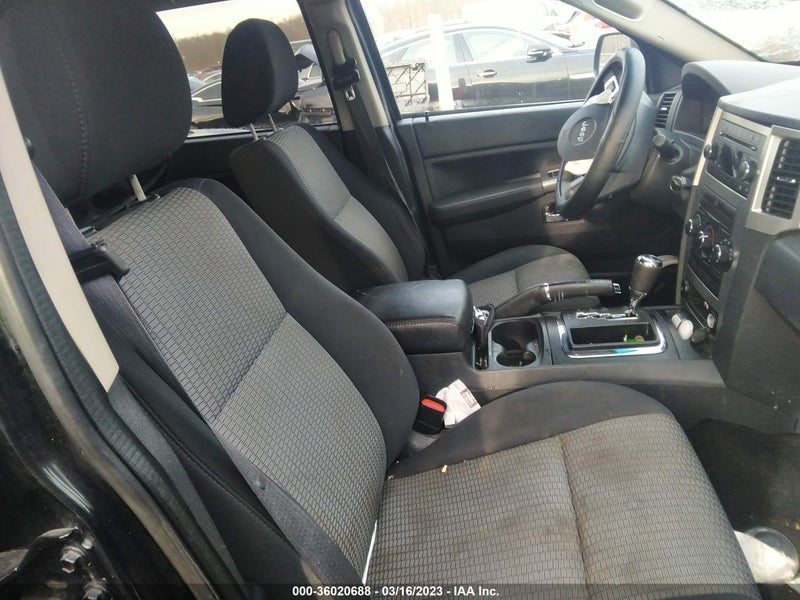 Jeep Grand Cherokee 2010г.