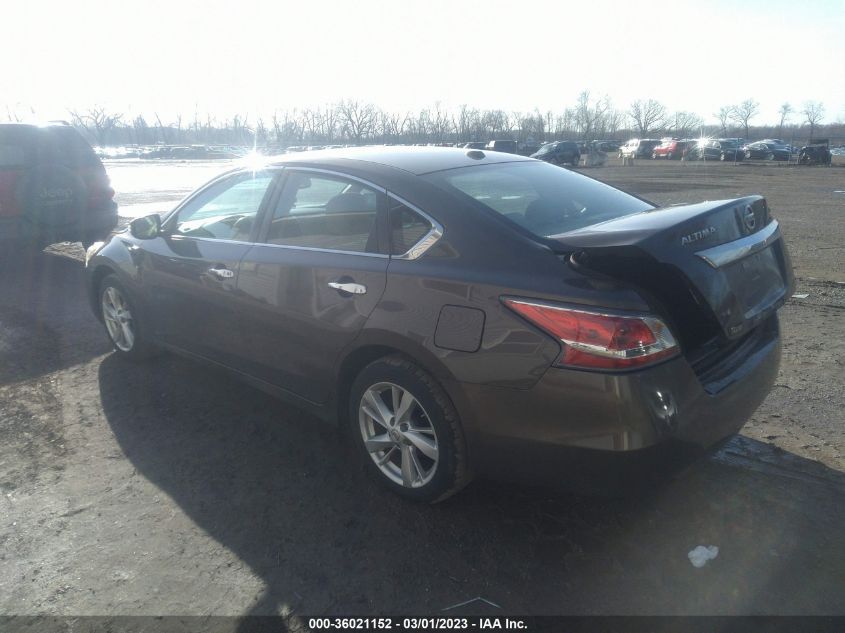 Nissan Altima 2015г.