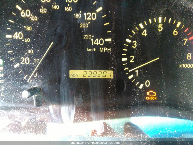 Lexus RX 300 2000г.