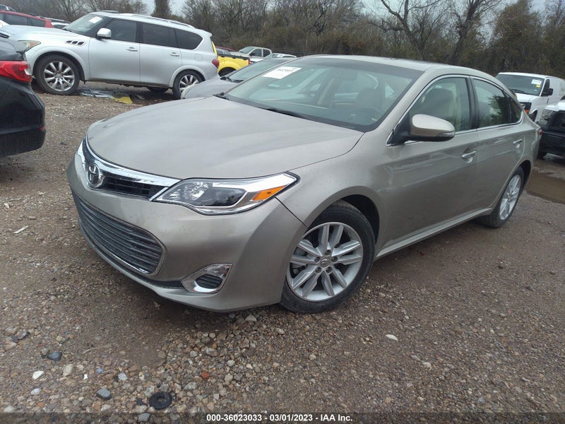 Toyota Avalon 2013г.