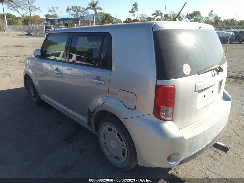 Scion xB 2013г.