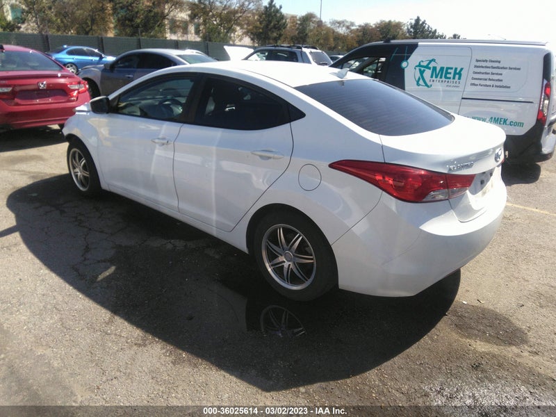Hyundai Elantra 2011г.