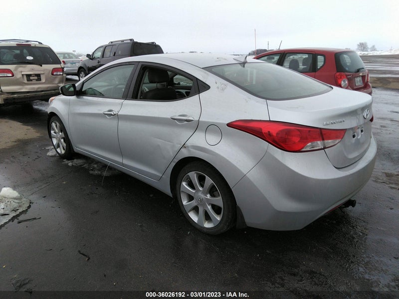 Hyundai Elantra 2013г.