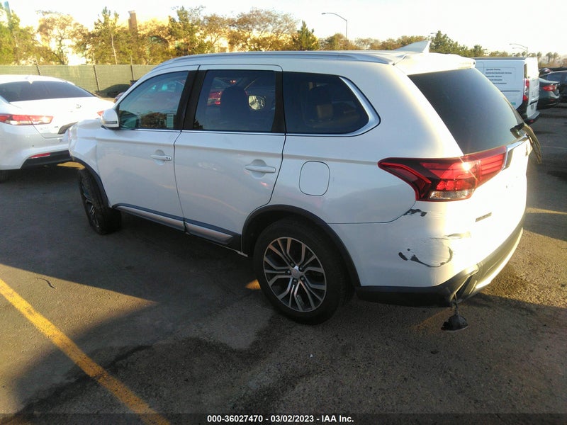 Mitsubishi Outlander 2017г.