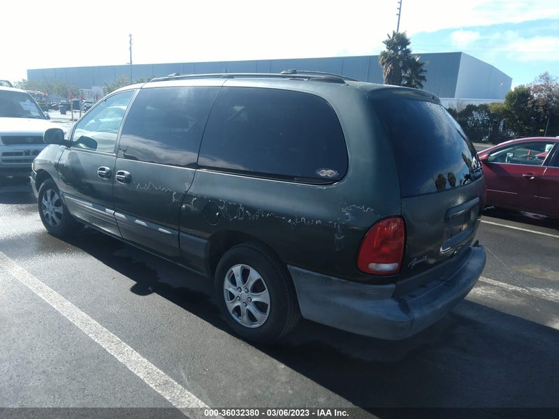 Plymouth Grand Voyager 1998г.