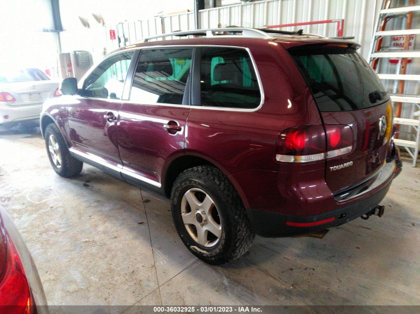 Volkswagen Touareg 2010г.