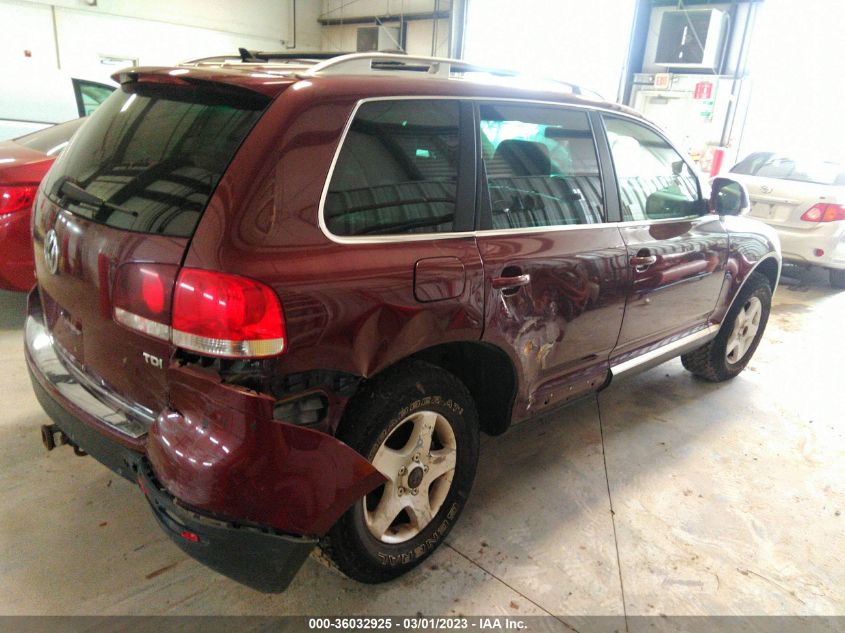 Volkswagen Touareg 2010г.