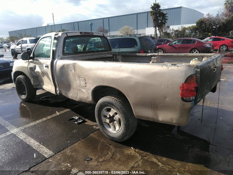 Toyota Tundra 2003г.