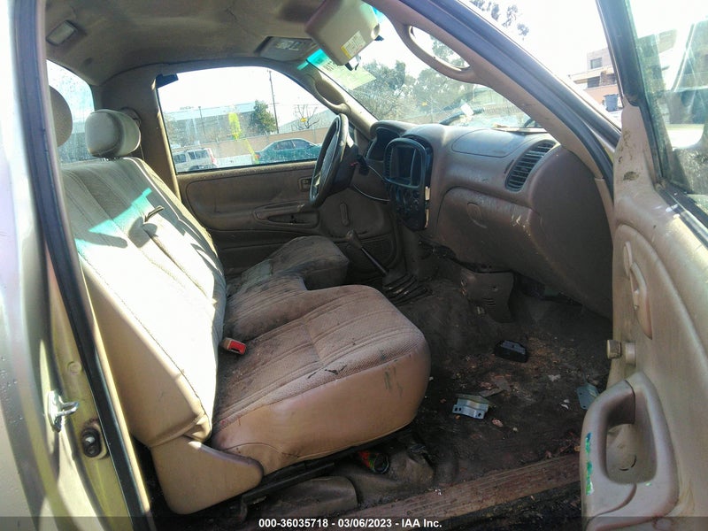 Toyota Tundra 2003г.