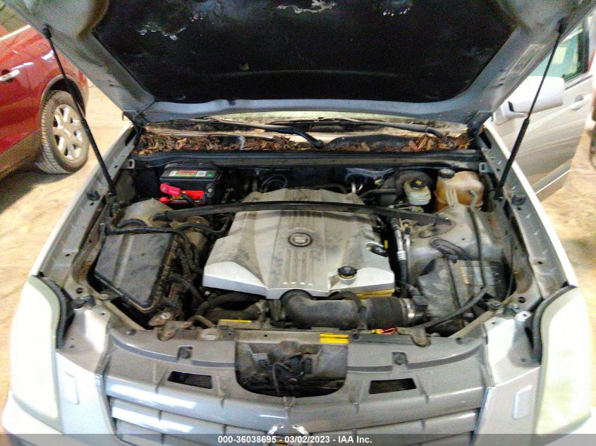 Cadillac SRX 2004г.