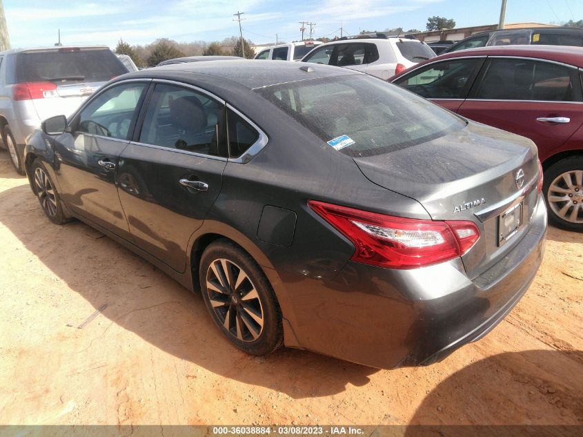 Nissan Altima 2017г.