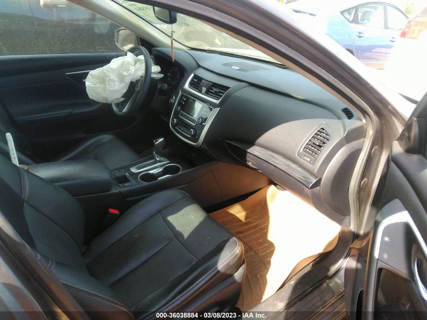 Nissan Altima 2017г.