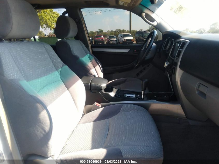 Toyota 4Runner 2004г.