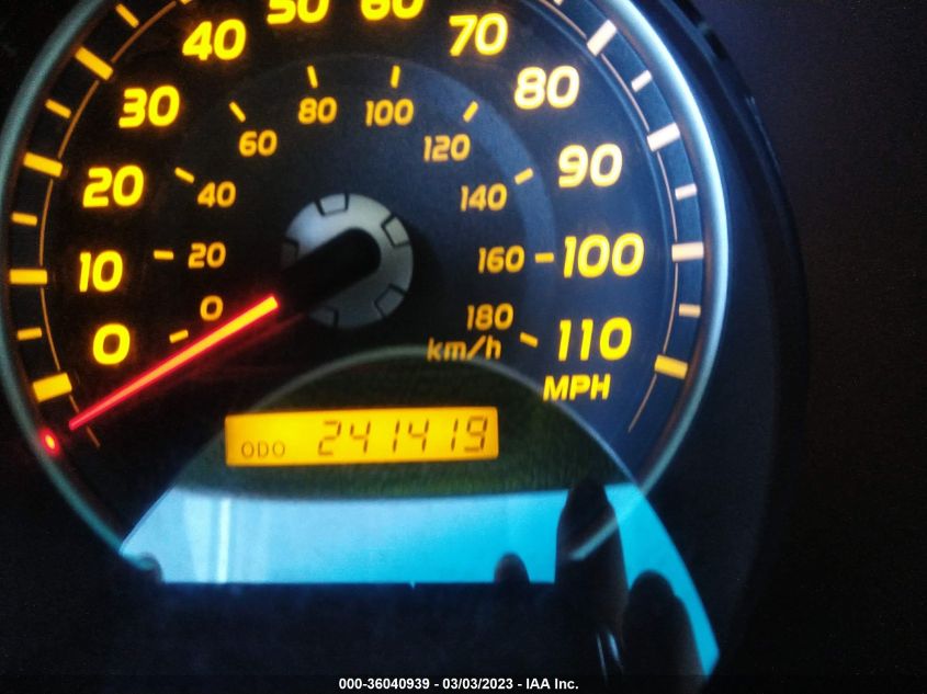 Toyota 4Runner 2004г.