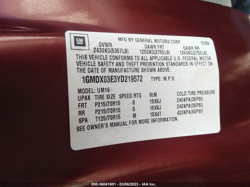 Pontiac Montana 2000г.
