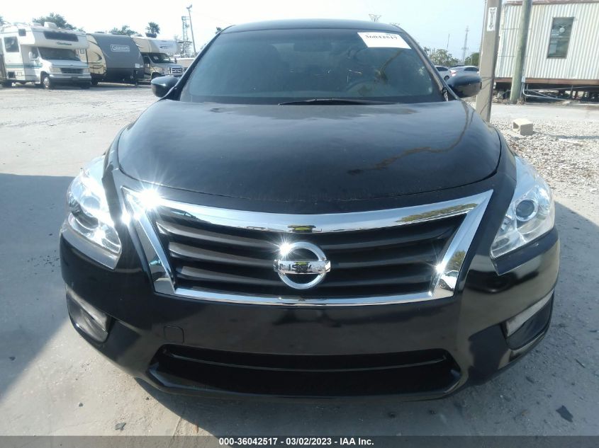 Nissan Altima 2015г.