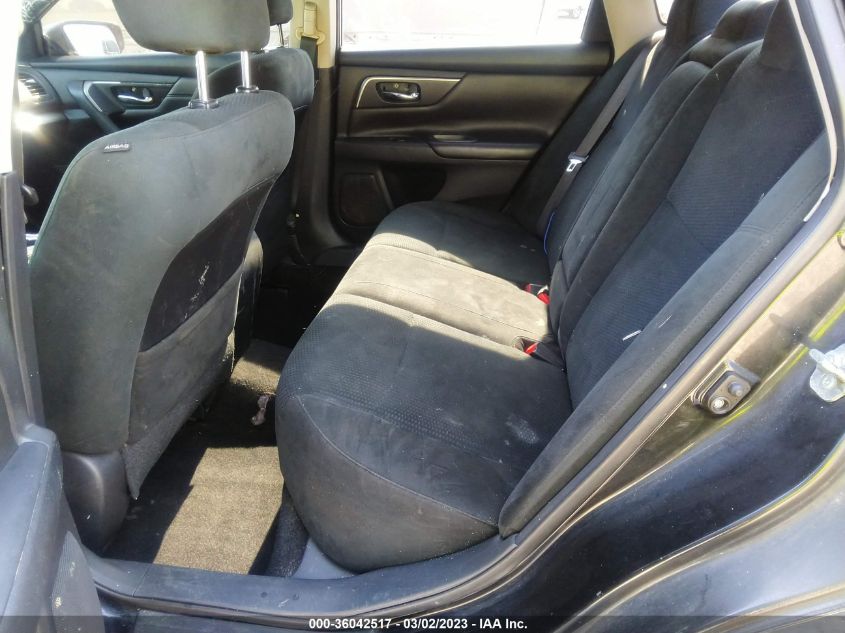 Nissan Altima 2015г.