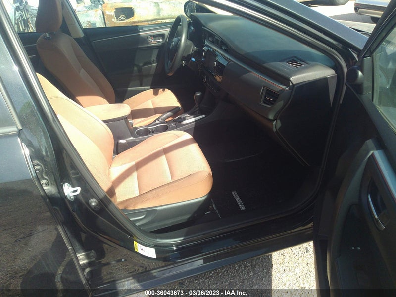 Toyota Corolla 2015г.