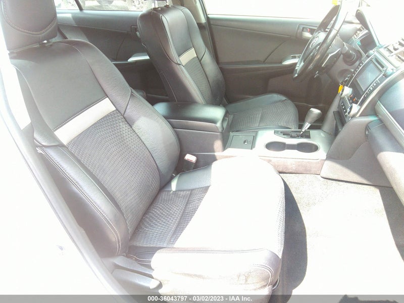 Toyota Camry 2014г.