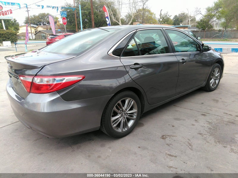 Toyota Camry 2016г.
